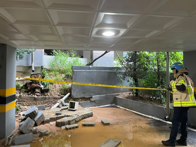 ▲숭의동 담벼락 침수피해