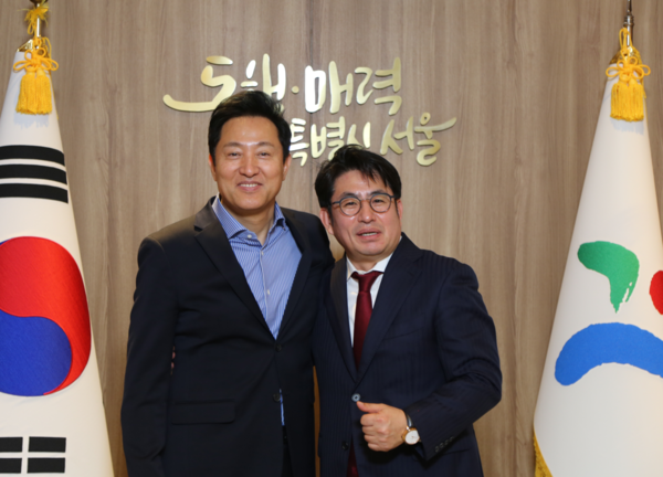 오세훈 서울시장과 박종진 인천 서구을 예비후보. 캠프 포토
