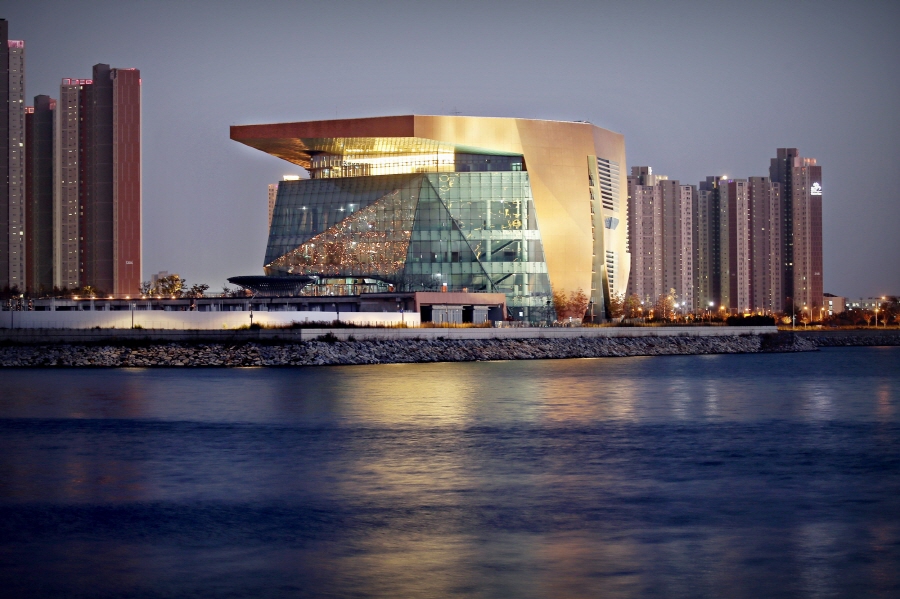 인천 아트센터 전경. 인천뉴스DB