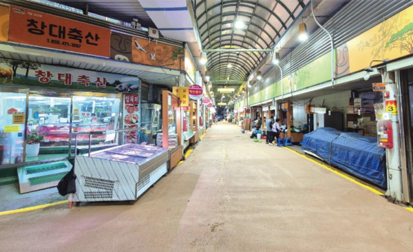 장승백이 전통시장 노점상 정비 후 모습. 인천뉴스DB