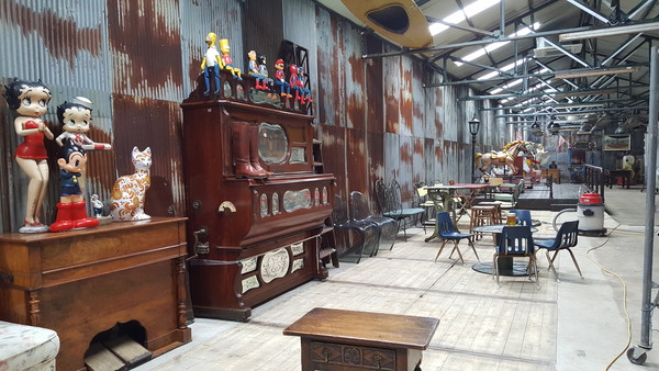 강화읍에 위치한 조양방직 내부 전경. 강화군 포토.